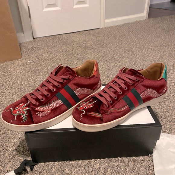 Gucci Men’s Velvet Dragons Size 10 - Picture 1 of 14